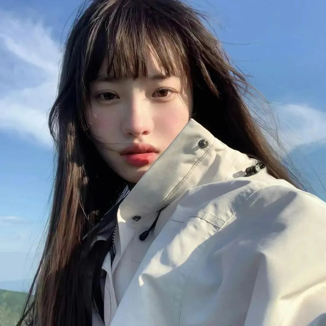 别逼我动手 封面